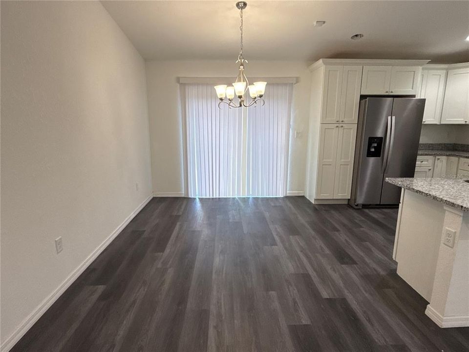 В аренду: $1,685 (3 спален, 2 ванн, 1319 Квадратных фут)