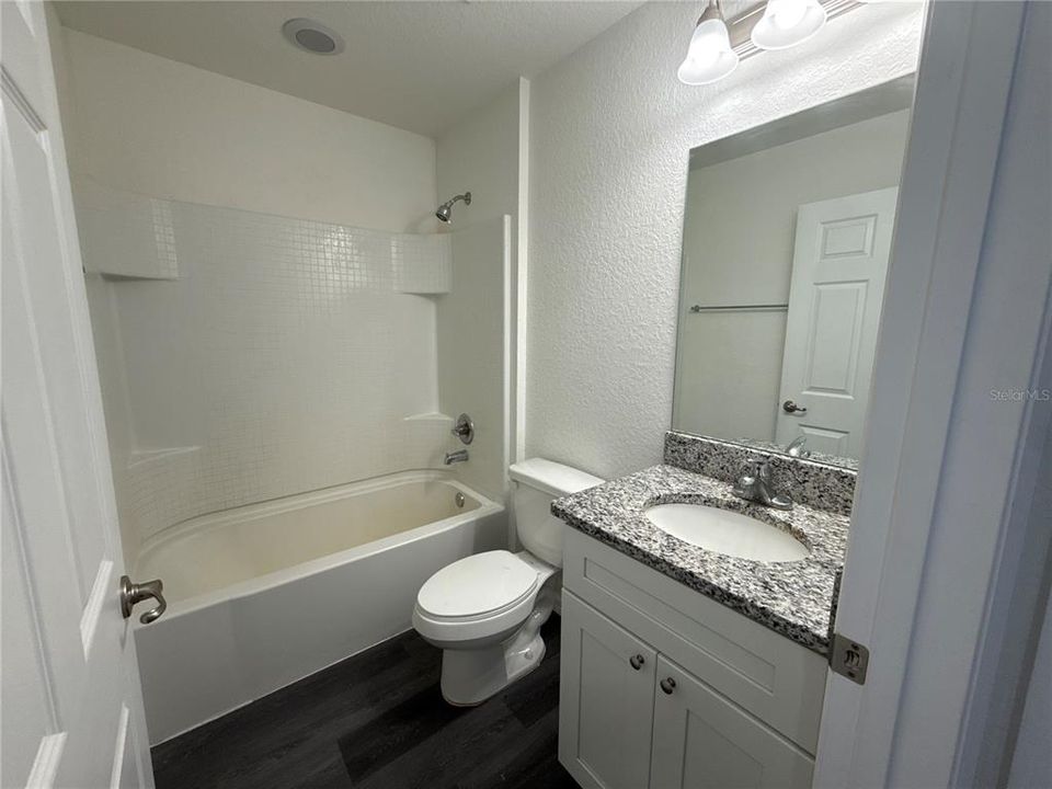 В аренду: $1,685 (3 спален, 2 ванн, 1319 Квадратных фут)