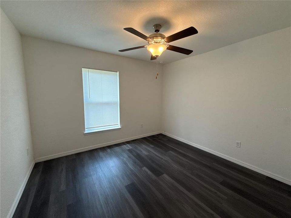 В аренду: $1,685 (3 спален, 2 ванн, 1319 Квадратных фут)