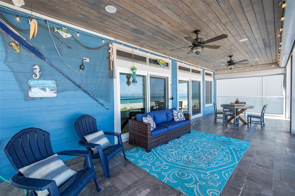 For Sale: $5,995,000 (6 beds, 5 baths, 4140 Square Feet)