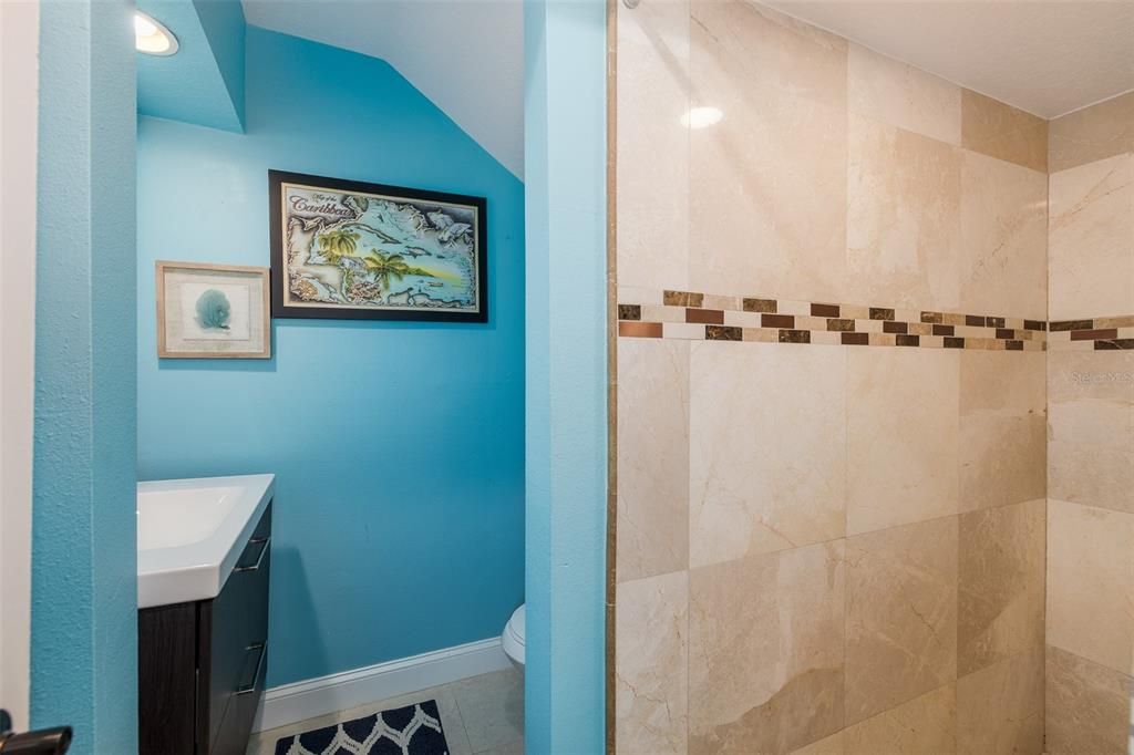 For Sale: $5,995,000 (6 beds, 5 baths, 4140 Square Feet)