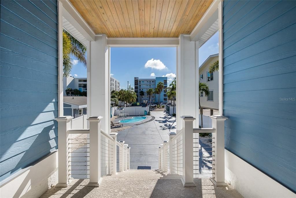 For Sale: $5,995,000 (6 beds, 5 baths, 4140 Square Feet)