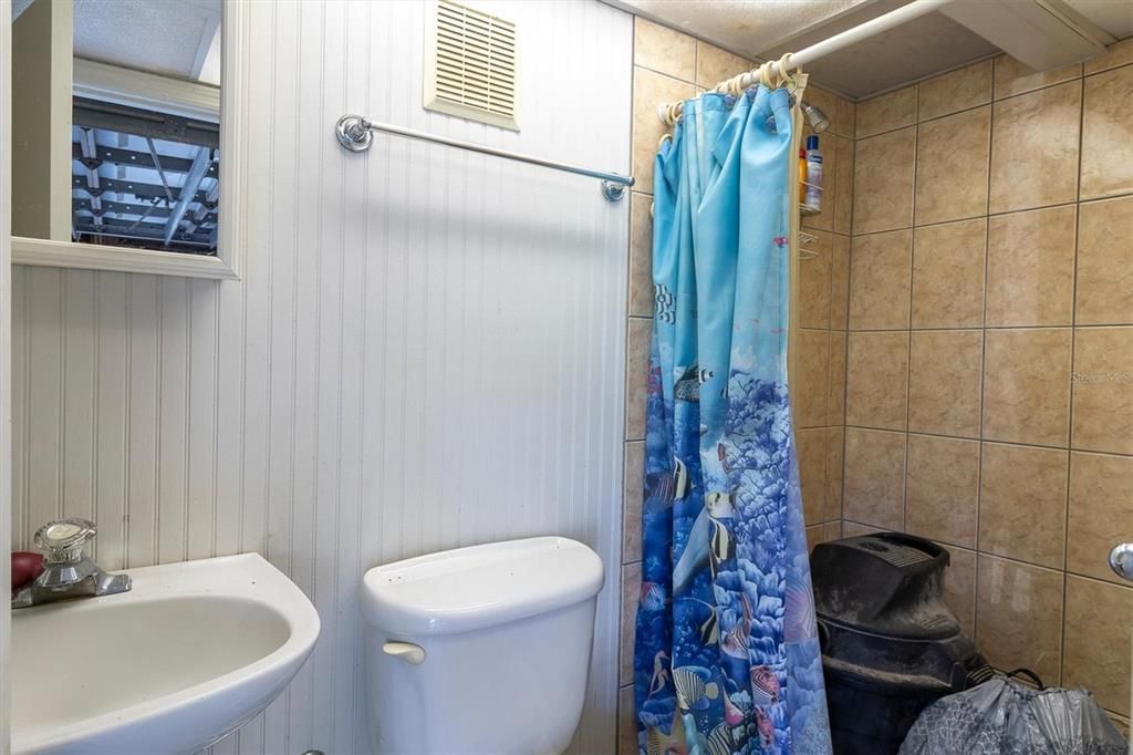 En Venta: $675,000 (3 camas, 4 baños, 1728 Pies cuadrados)