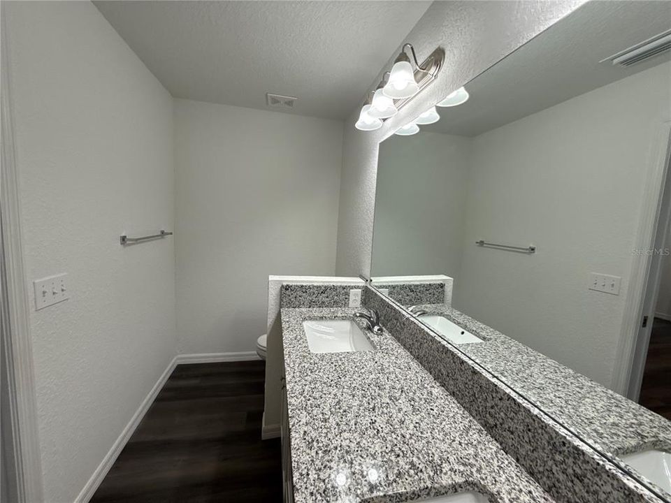 For Rent: $1,675 (3 beds, 2 baths, 1321 Square Feet)