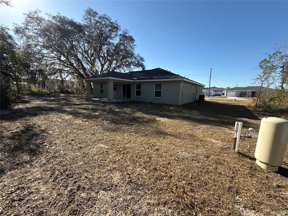 For Rent: $1,675 (3 beds, 2 baths, 1321 Square Feet)