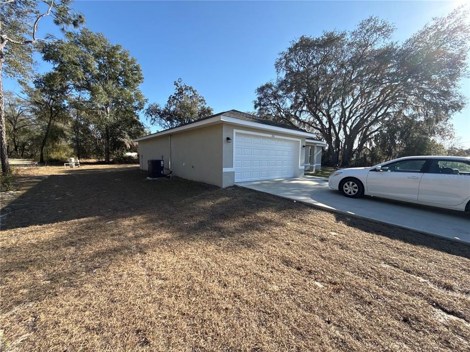 For Rent: $1,675 (3 beds, 2 baths, 1321 Square Feet)