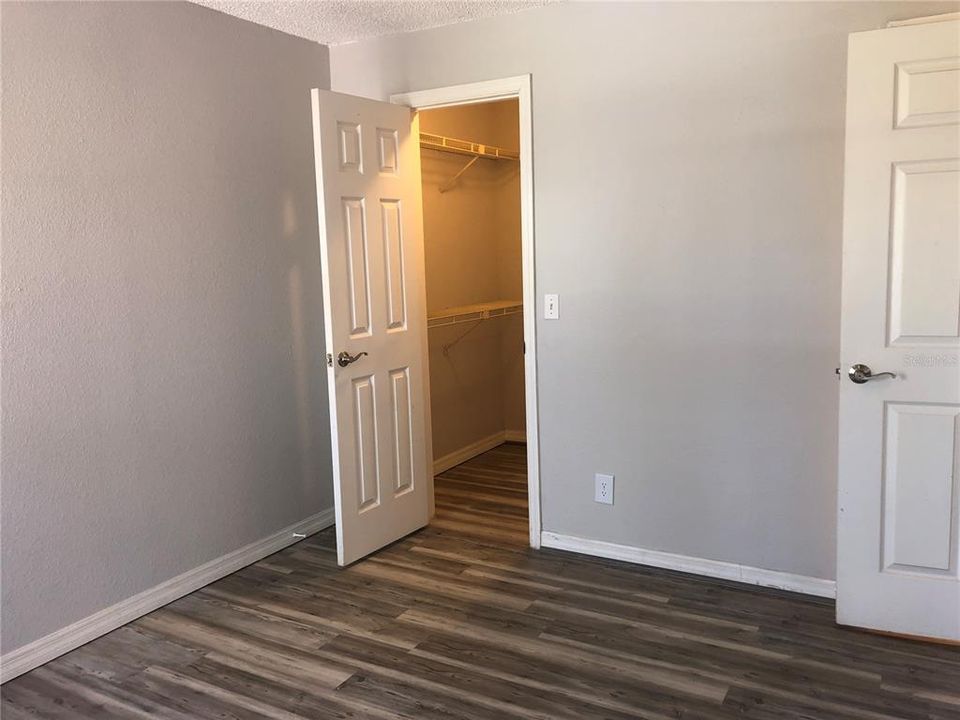 For Rent: $1,300 (1 beds, 1 baths, 644 Square Feet)