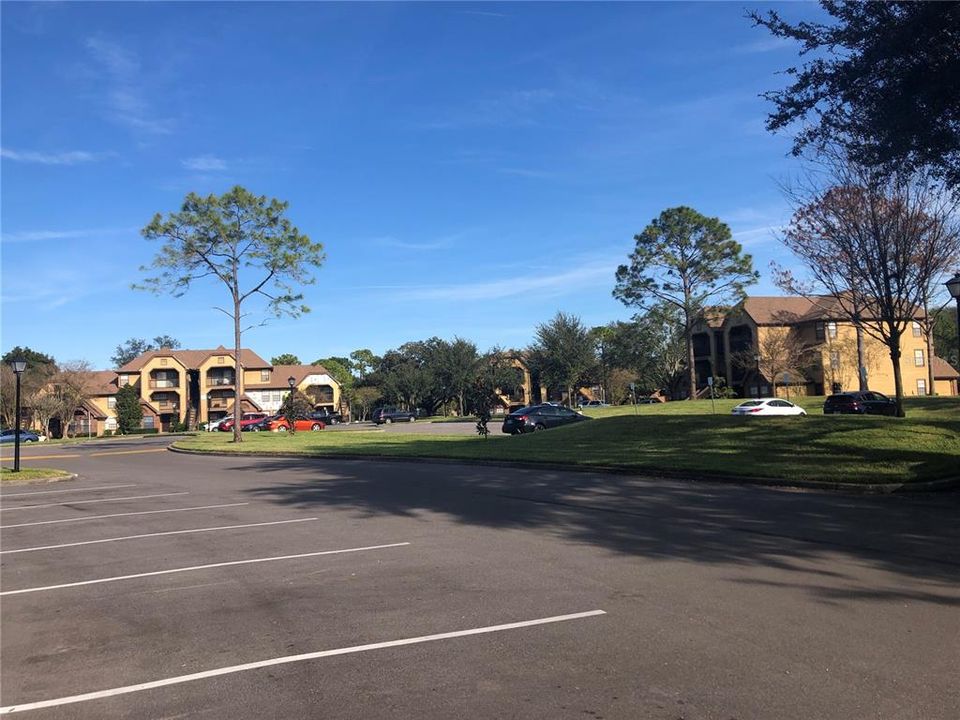 For Rent: $1,300 (1 beds, 1 baths, 644 Square Feet)