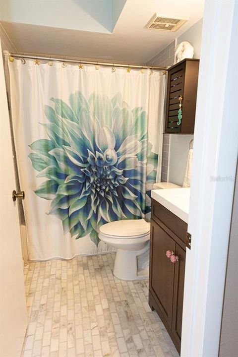 En Venta: $220,000 (2 camas, 2 baños, 900 Pies cuadrados)