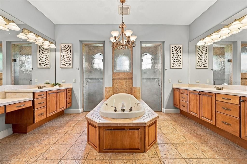 For Sale: $849,900 (3 beds, 3 baths, 3365 Square Feet)
