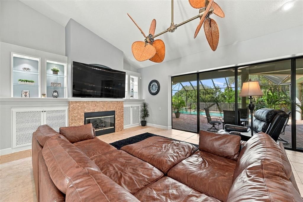 For Sale: $849,900 (3 beds, 3 baths, 3365 Square Feet)
