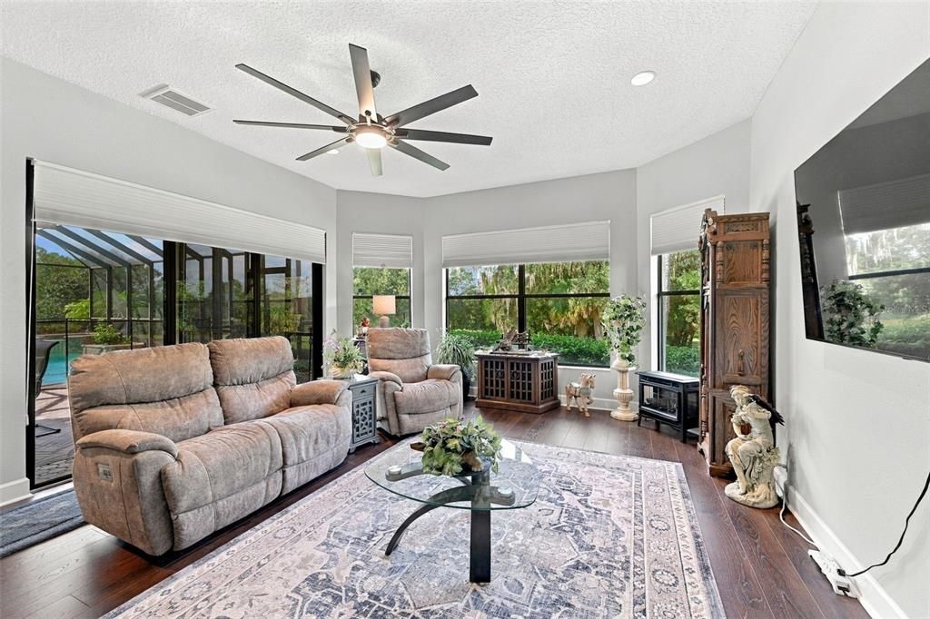 For Sale: $849,900 (3 beds, 3 baths, 3365 Square Feet)