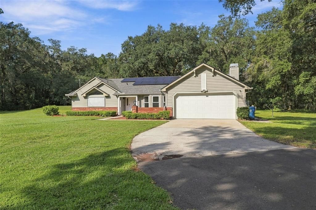 For Sale: $545,000 (3 beds, 2 baths, 2291 Square Feet)