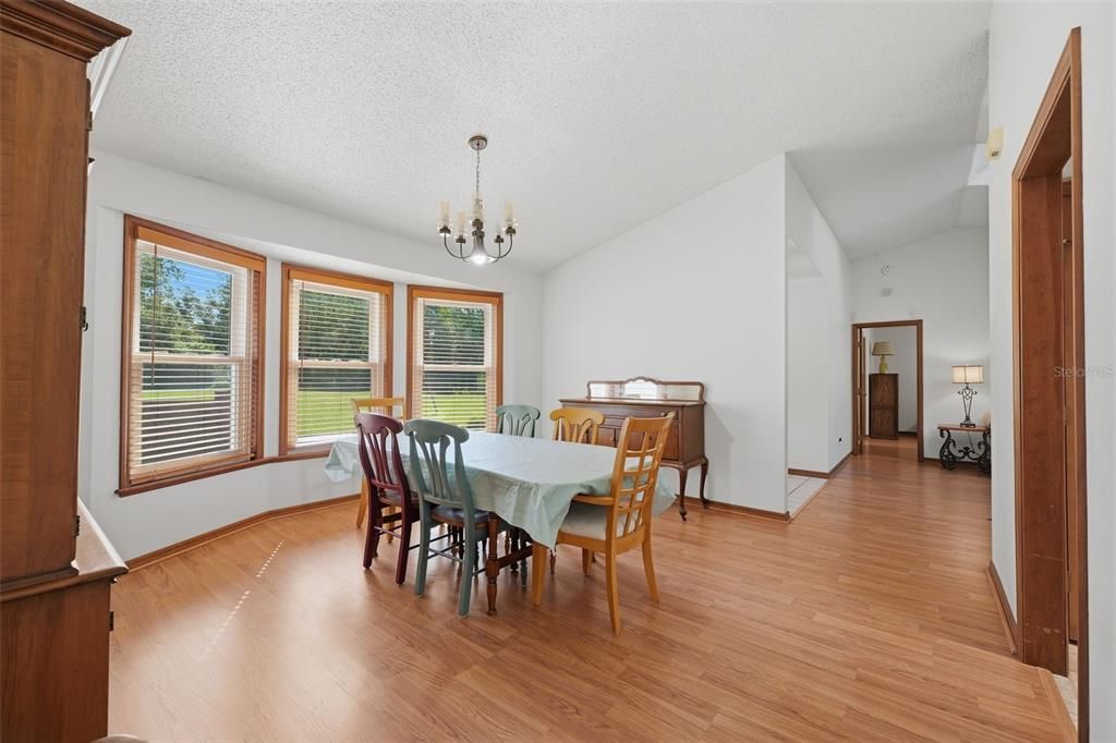 For Sale: $545,000 (3 beds, 2 baths, 2291 Square Feet)