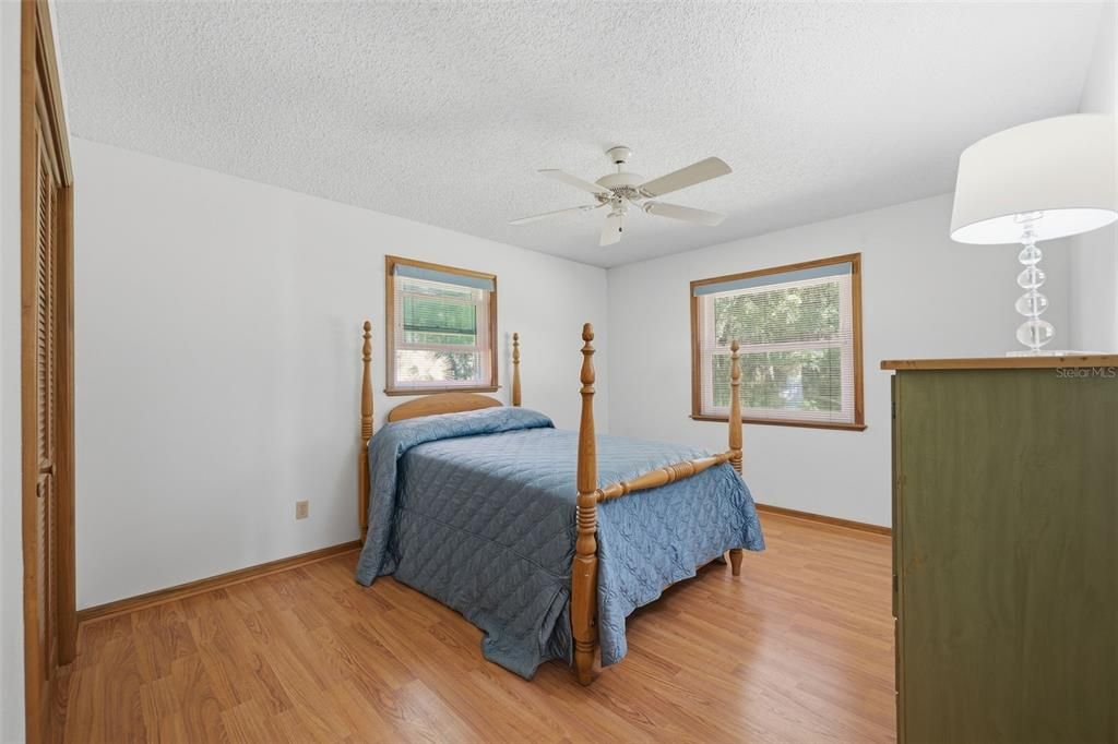 For Sale: $545,000 (3 beds, 2 baths, 2291 Square Feet)