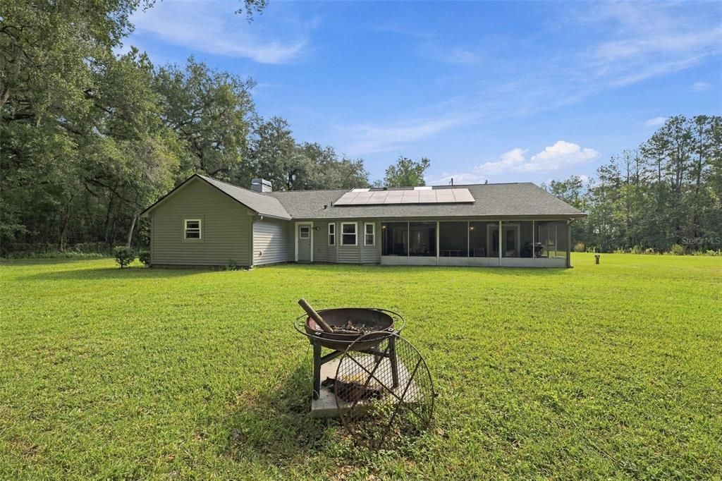 For Sale: $545,000 (3 beds, 2 baths, 2291 Square Feet)