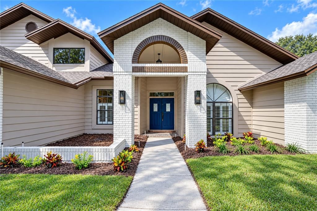For Sale: $850,000 (4 beds, 4 baths, 3578 Square Feet)