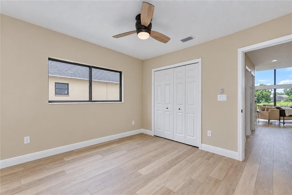 For Sale: $850,000 (4 beds, 4 baths, 3578 Square Feet)
