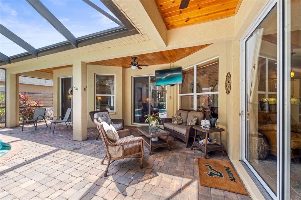 For Sale: $683,000 (4 beds, 3 baths, 2197 Square Feet)