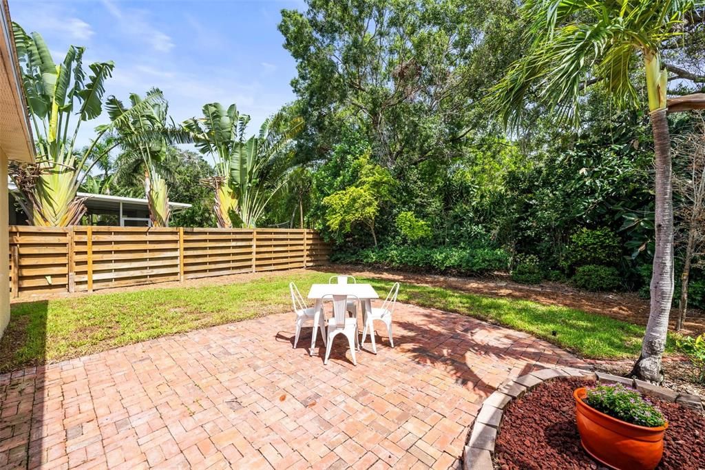 For Sale: $683,000 (4 beds, 3 baths, 2197 Square Feet)