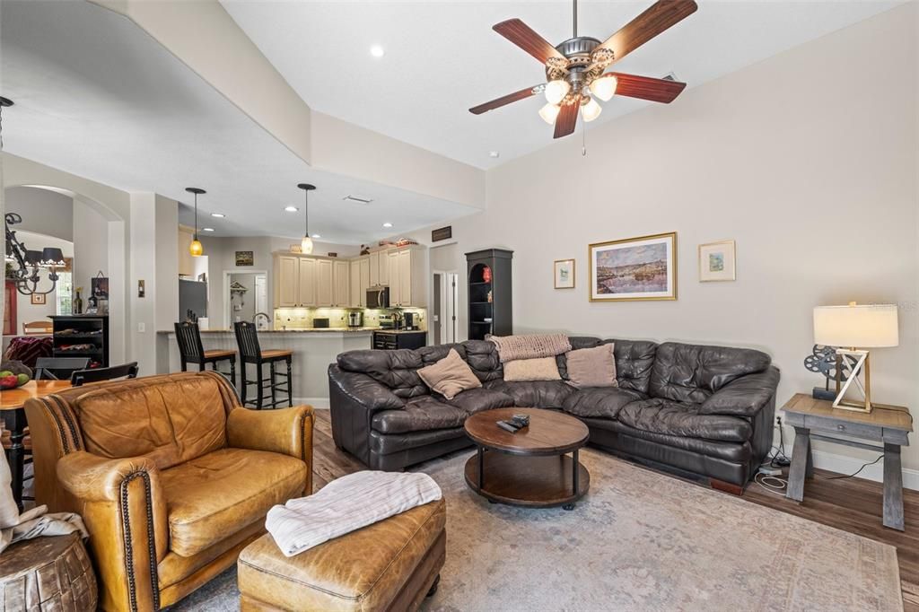 For Sale: $683,000 (4 beds, 3 baths, 2197 Square Feet)
