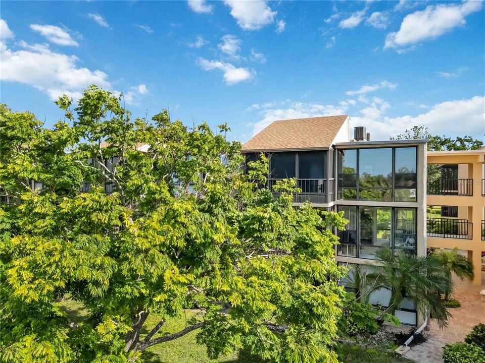 На продажу: $149,000 (2 спален, 2 ванн, 940 Квадратных фут)