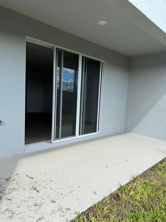 For Rent: $2,195 (3 beds, 2 baths, 1724 Square Feet)