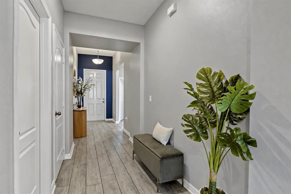 For Sale: $710,000 (3 beds, 2 baths, 1860 Square Feet)