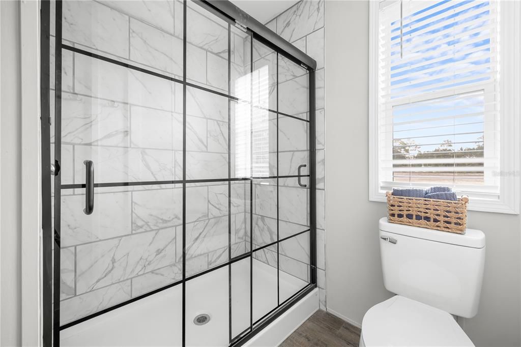 En Venta: $219,900 (3 camas, 2 baños, 1280 Pies cuadrados)