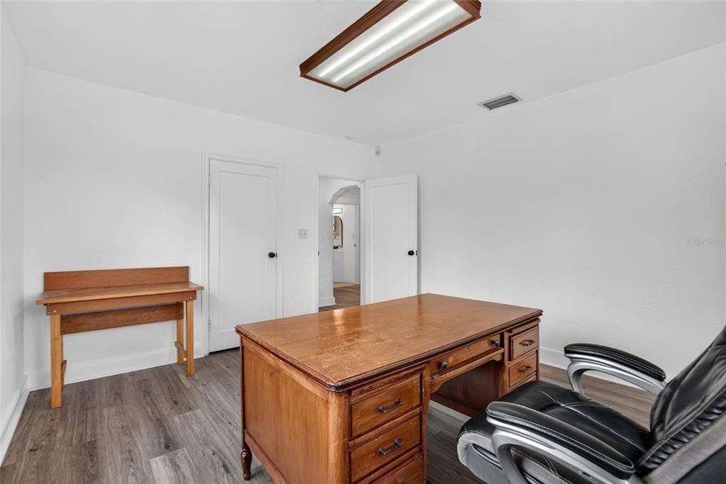 En Venta: $850,000 (0 camas, 0 baños, 1600 Pies cuadrados)