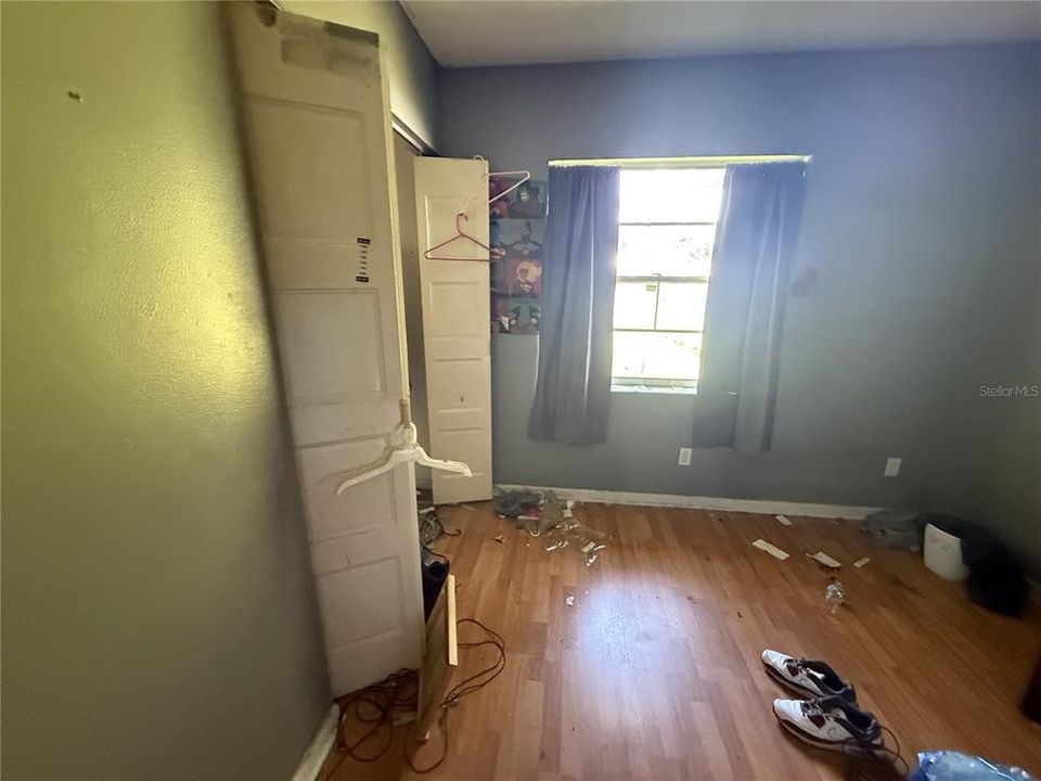 En Venta: $267,900 (4 camas, 2 baños, 1719 Pies cuadrados)