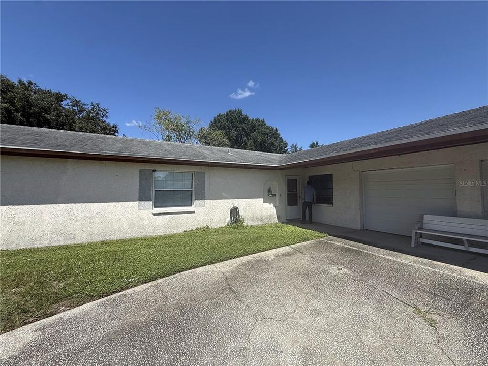 En Venta: $267,900 (4 camas, 2 baños, 1719 Pies cuadrados)