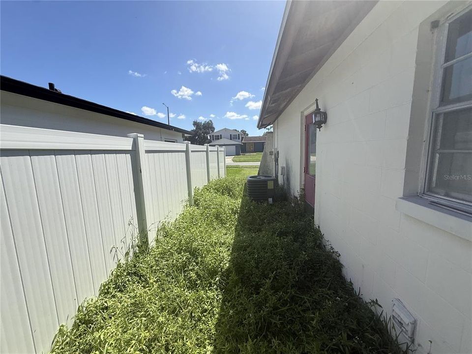 En Venta: $267,900 (4 camas, 2 baños, 1719 Pies cuadrados)