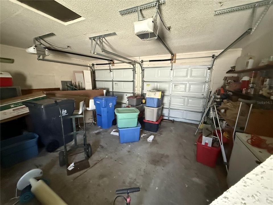 En Venta: $267,900 (4 camas, 2 baños, 1719 Pies cuadrados)