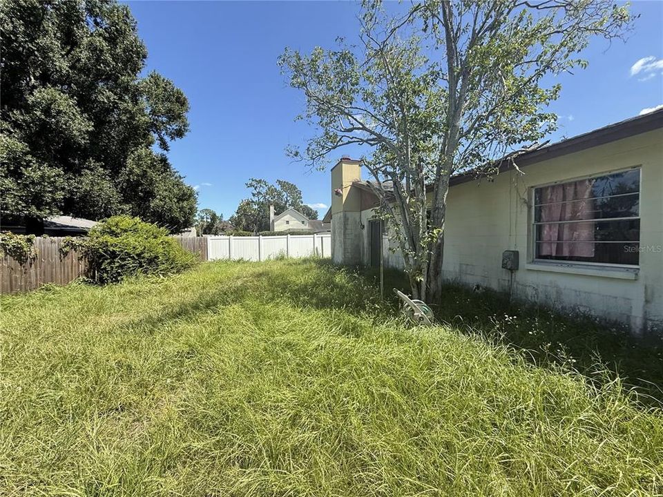 En Venta: $267,900 (4 camas, 2 baños, 1719 Pies cuadrados)