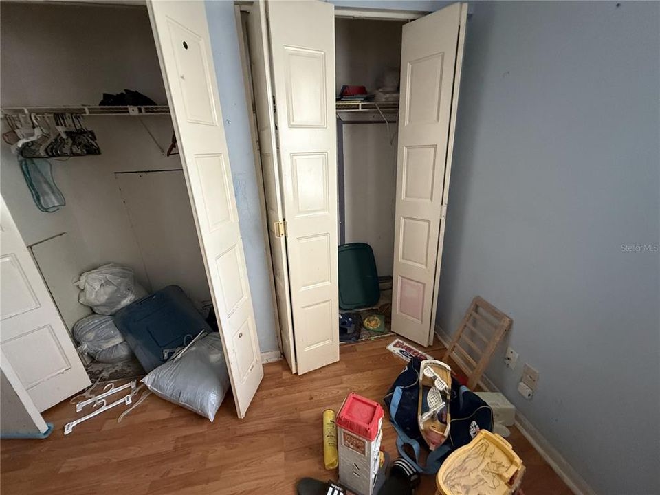 En Venta: $267,900 (4 camas, 2 baños, 1719 Pies cuadrados)