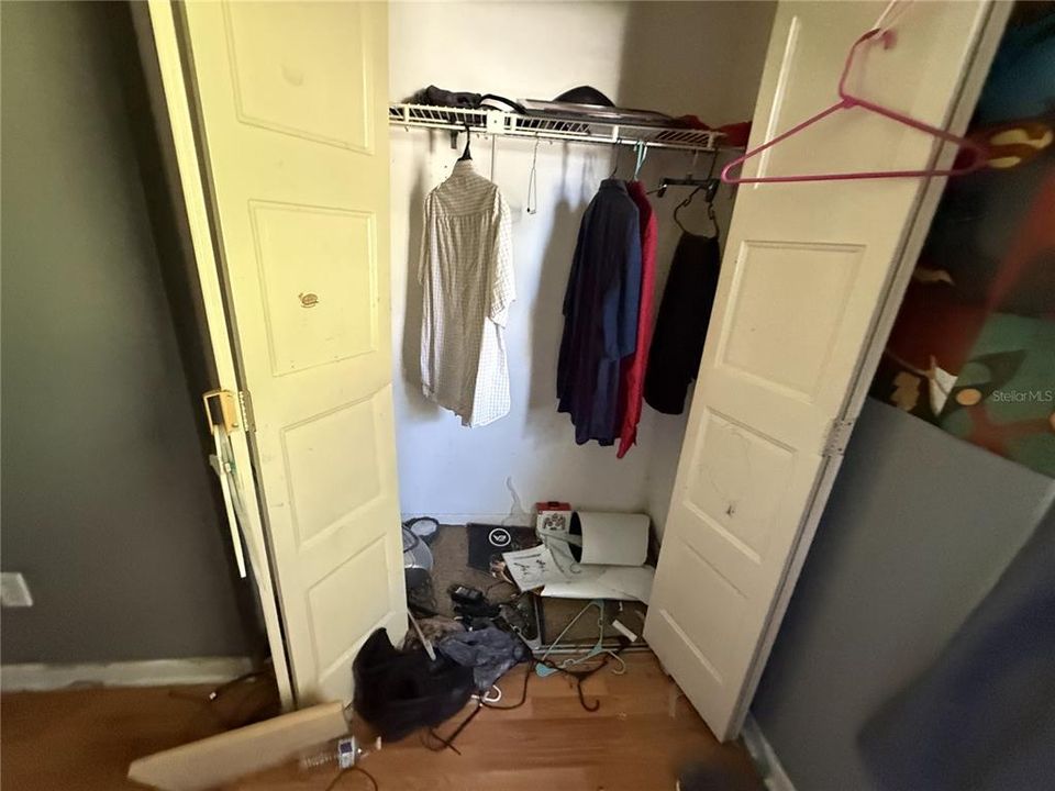 En Venta: $267,900 (4 camas, 2 baños, 1719 Pies cuadrados)
