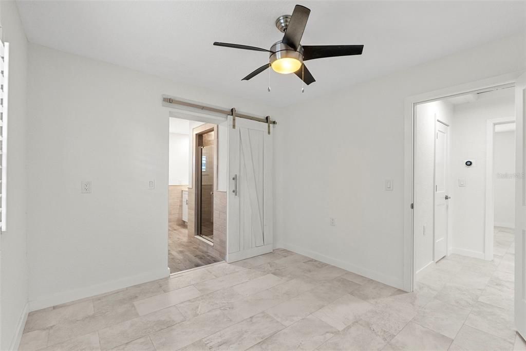 For Sale: $500,000 (3 beds, 3 baths, 1144 Square Feet)