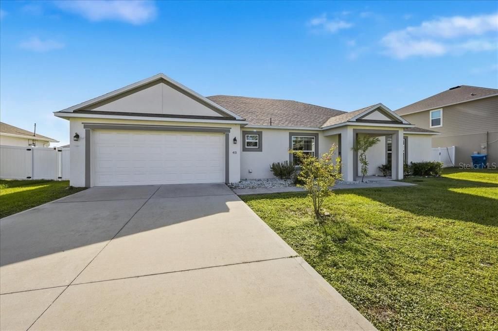 For Sale: $355,000 (3 beds, 2 baths, 2040 Square Feet)