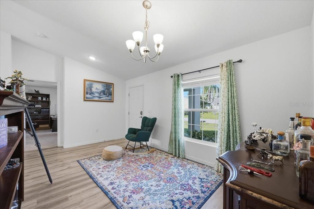 For Sale: $355,000 (3 beds, 2 baths, 2040 Square Feet)