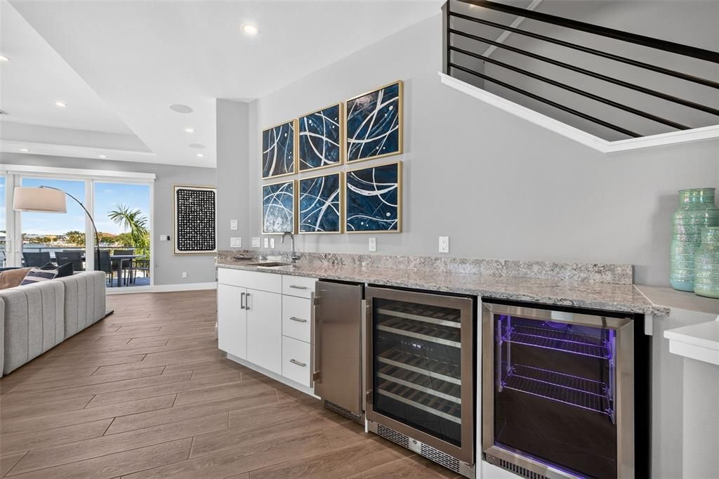For Sale: $3,925,000 (4 beds, 4 baths, 4274 Square Feet)