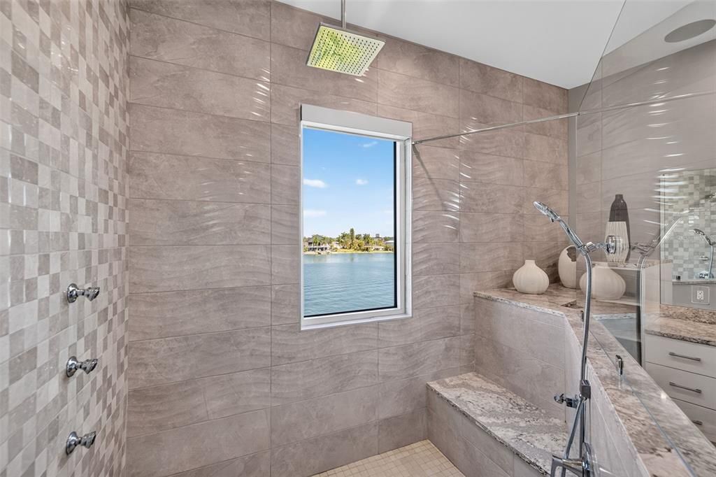 For Sale: $3,925,000 (4 beds, 4 baths, 4274 Square Feet)