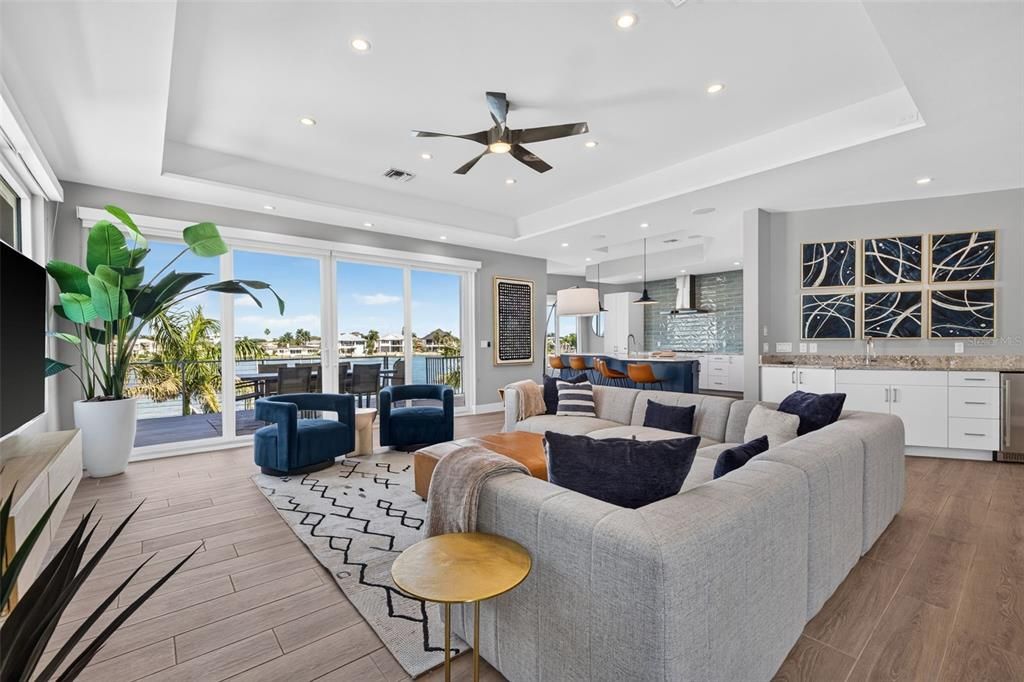 For Sale: $3,925,000 (4 beds, 4 baths, 4274 Square Feet)
