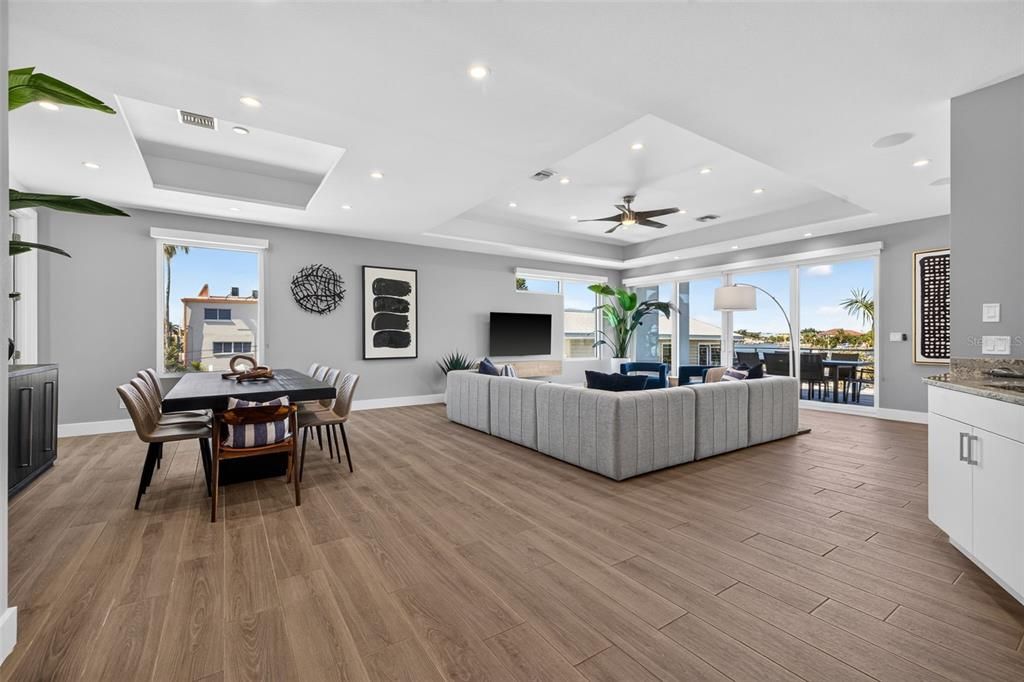 For Sale: $3,925,000 (4 beds, 4 baths, 4274 Square Feet)