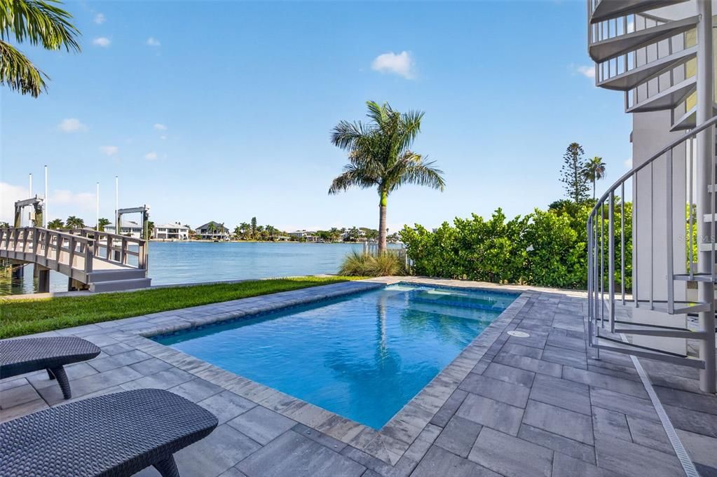 For Sale: $3,925,000 (4 beds, 4 baths, 4274 Square Feet)