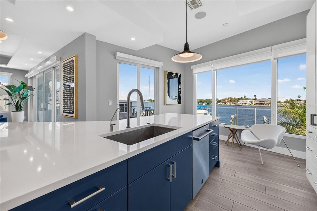 For Sale: $3,925,000 (4 beds, 4 baths, 4274 Square Feet)