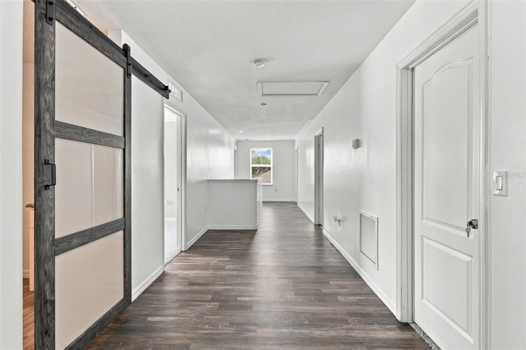 На продажу: $409,900 (5 спален, 3 ванн, 3278 Квадратных фут)