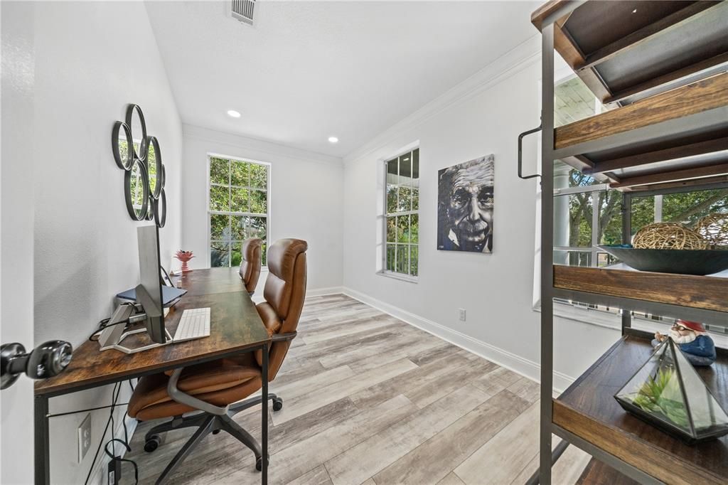 For Sale: $950,000 (4 beds, 4 baths, 3069 Square Feet)