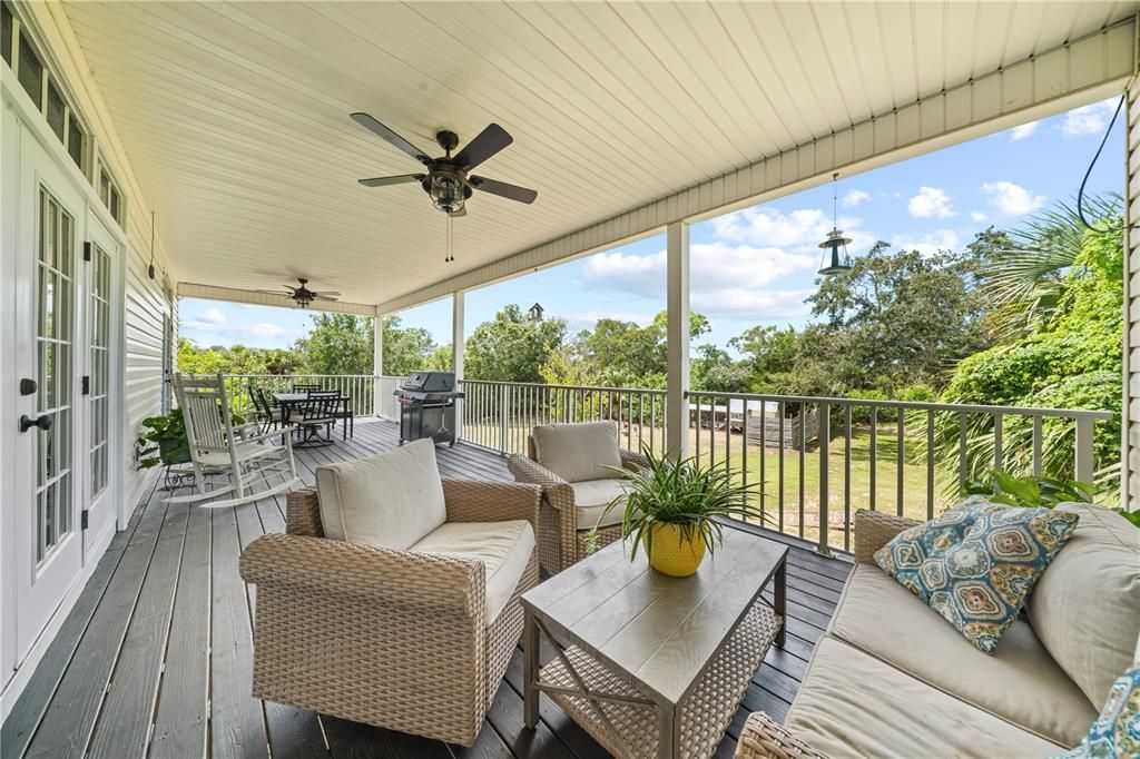 For Sale: $950,000 (4 beds, 4 baths, 3069 Square Feet)