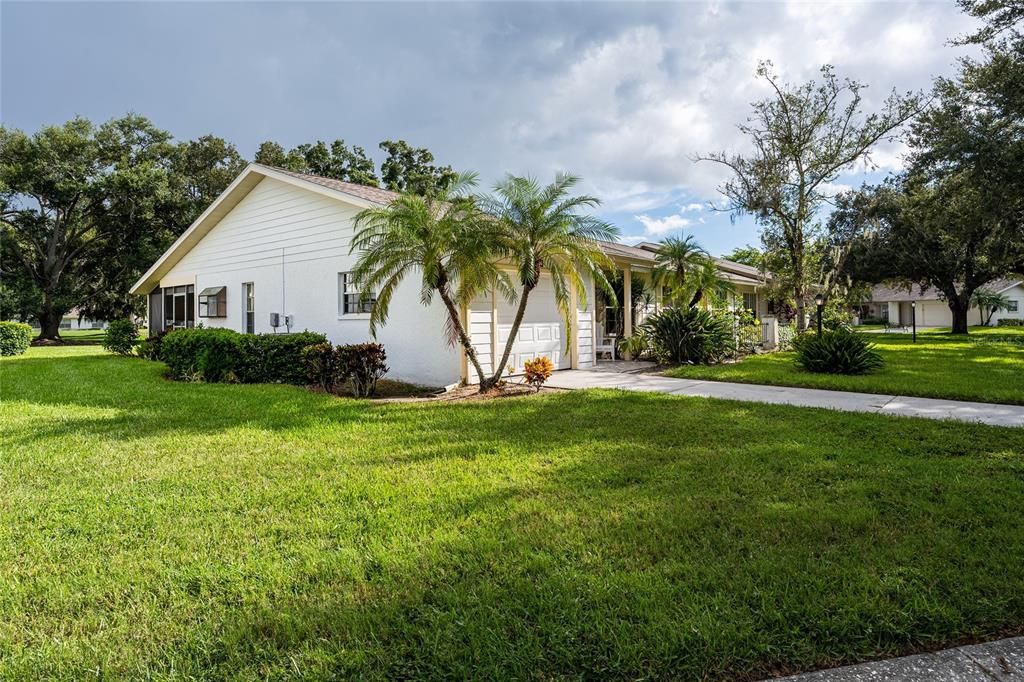 For Sale: $269,900 (2 beds, 2 baths, 1543 Square Feet)